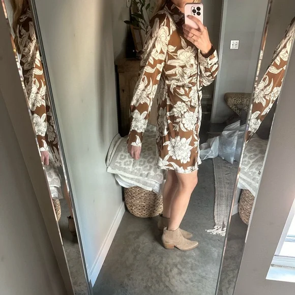 En Saison Dress - Picture 4 of 8